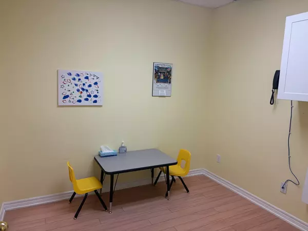 Centre Wellington, ON N1M 2L3,160 St David ST S #102