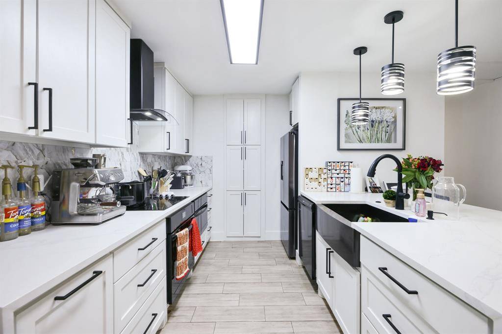 1831 Wintergreen Road, Carrollton, TX 75006