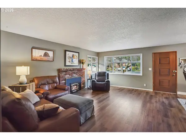 716 C ST, Washougal, WA 98671