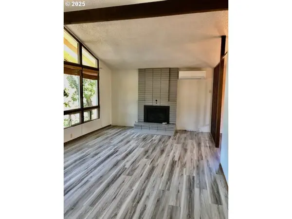 Eugene, OR 97405,2765 ALMADEN ST