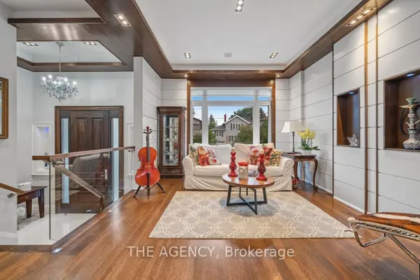 52 Carmichael AVE, Toronto C04, ON M5M 2W7