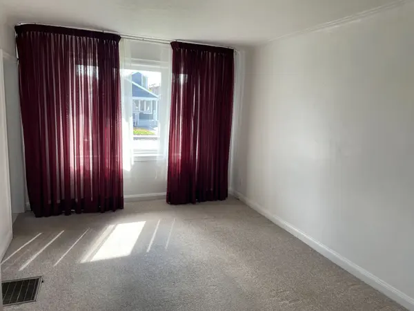 64 Galbraith AVE, Toronto E03, ON M4B 2B5