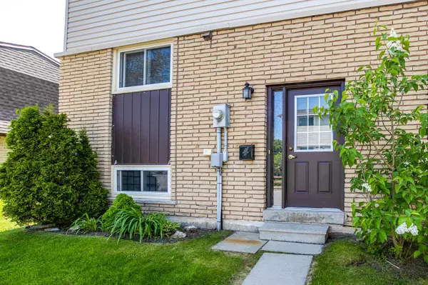 Barrie, ON L4N 3E9,233 Innisfil ST #4