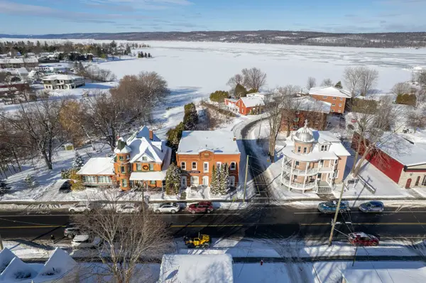 Champlain, ON K0B 1K0,1042 KING ST