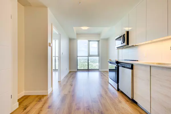 Kitchener, ON N2H 0C7,60 Frederick ST #3901