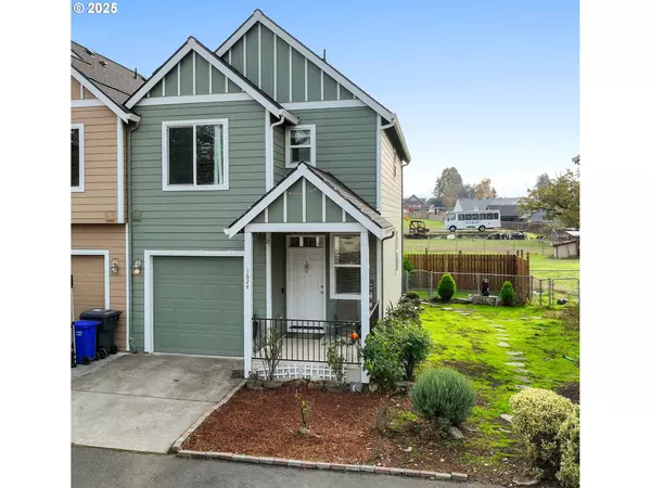 Molalla, OR 97038,162 FENTON AVE #c