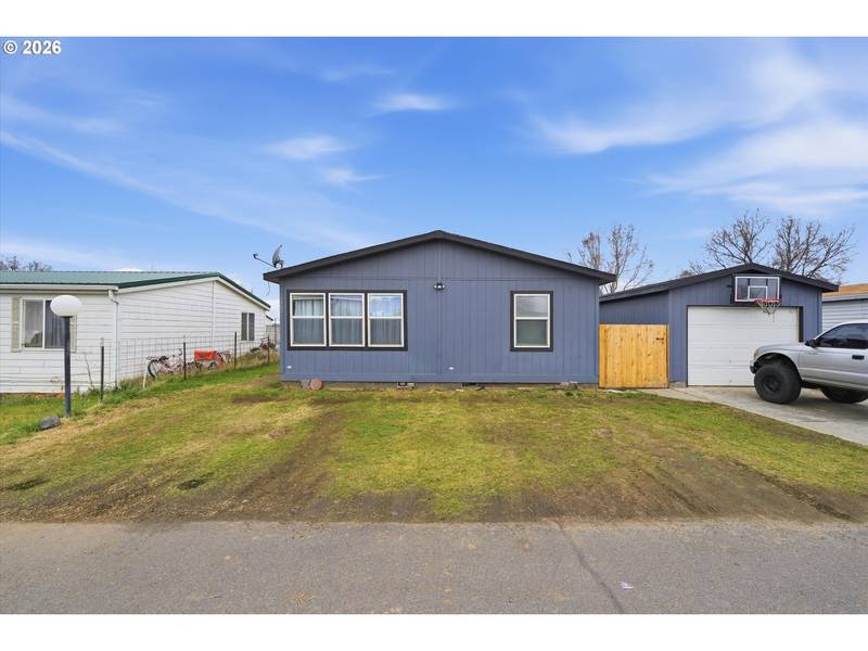 1739 NE 2nd PL, Hermiston, OR 97838