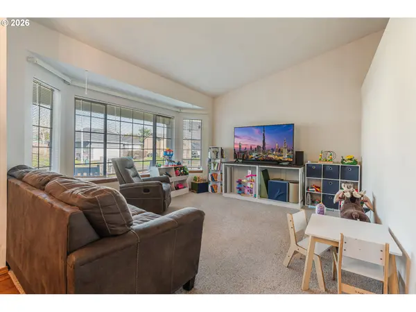 843 10TH CT, Lafayette, OR 97127