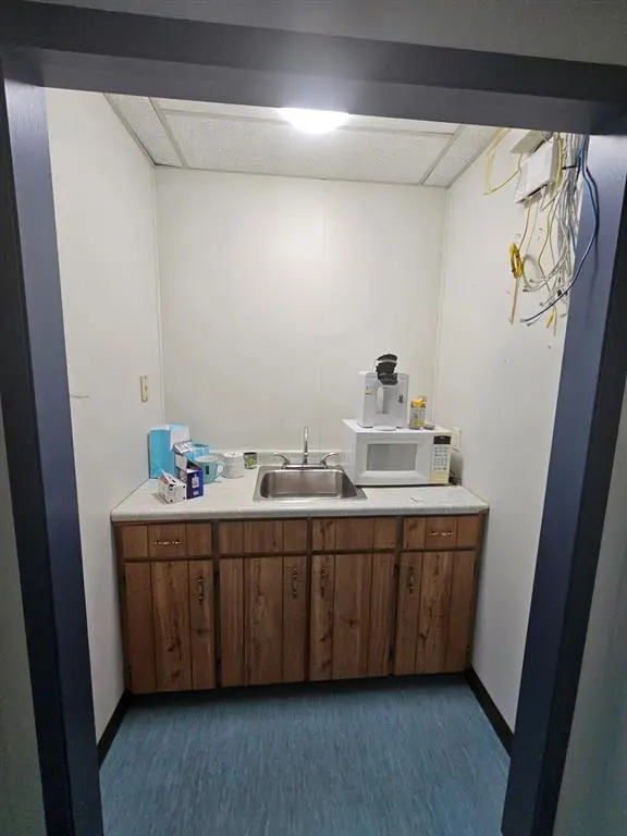 15 Glencoe Drive #4 - Upper, Mount Pearl, NL A1N 4P6