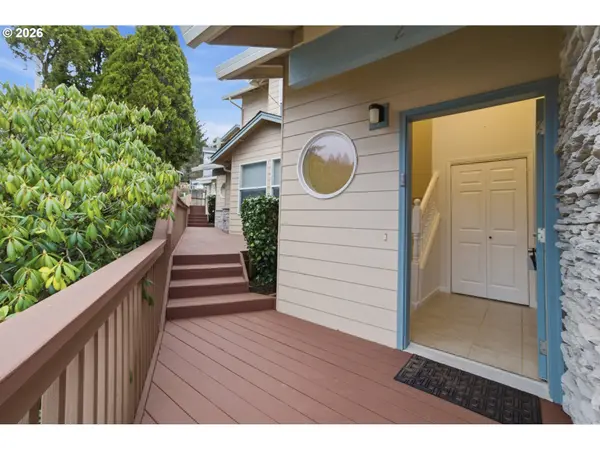 250 SE COAST GUARD DR #2, Depoe Bay, OR 97341