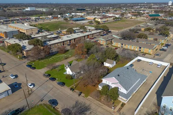 609 E 16th Street, Plano, TX 75074