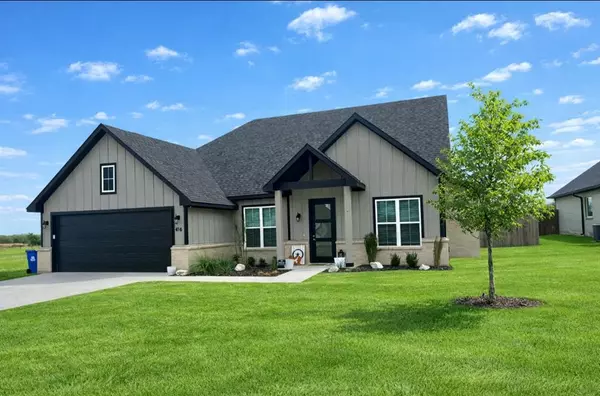 416 Austin Street, Callisburg, TX 76240