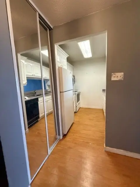 1665 Pickering Pkwy #812, Pickering, ON L1V 6L4