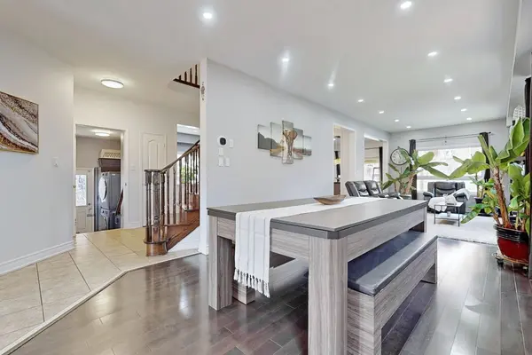 1418 Livesey DR, Oshawa, ON L1K 0G9