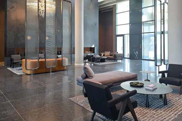 Vaughan, ON L4K 0R2,8 Interchange WAY #5301