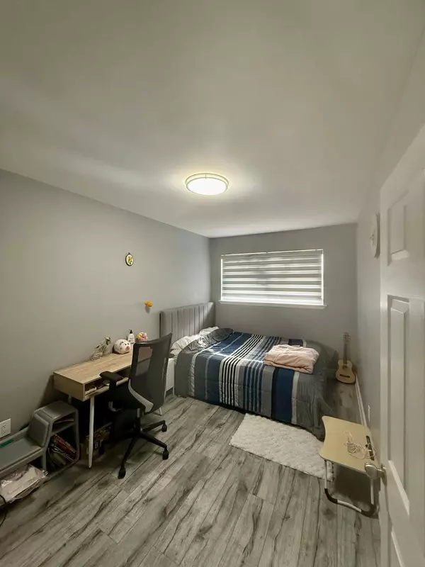 Brampton, ON L6W 1V3,42 Ardglen DR