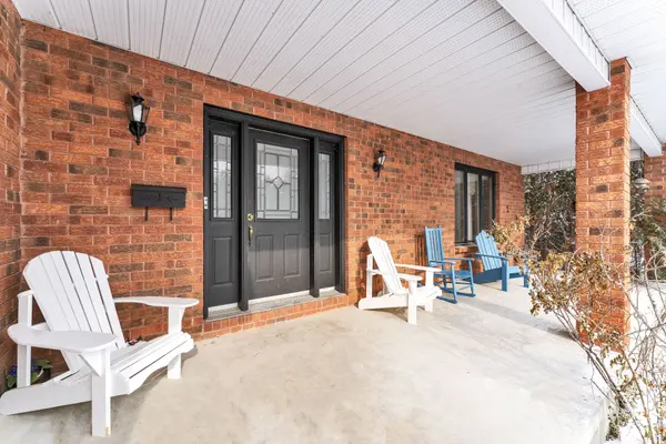 1409 Mory ST, Blossom Park - Airport And Area, ON K1T 1C8