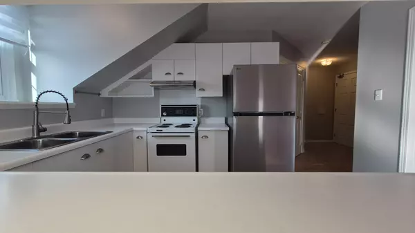 Mississippi Mills, ON K0A 1A0,98 To 102 Mill ST #5