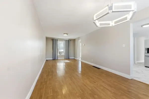 Belleville, ON K8P 5B3,27 Morris DR