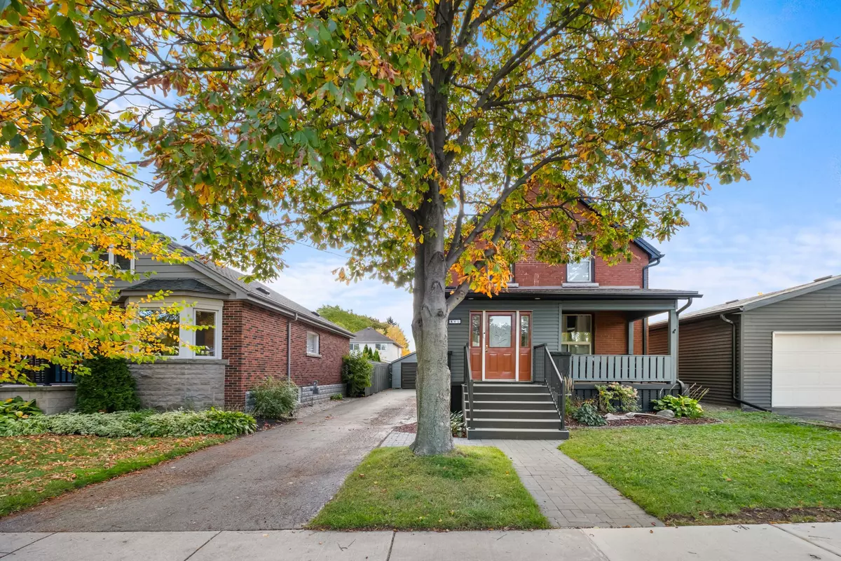 Hamilton, ON L9A 2W2,115 Prince George AVE