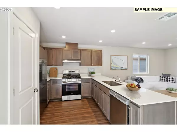 Veneta, OR 97487,25234 TANGLEWOOD WAY