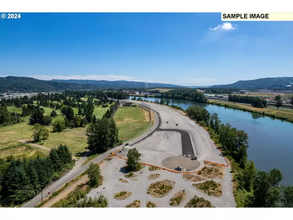 Kelso, WA 98626,2068 S RIVER RD