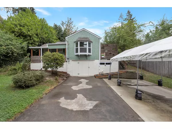 Portland, OR 97219,9224 SW 26TH AVE