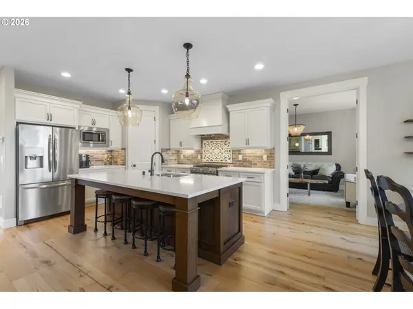 1421 NW 117TH CIR, Vancouver, WA 98685