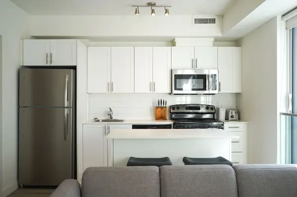 100 Bond ST E #801, Oshawa, ON L1G 0B7