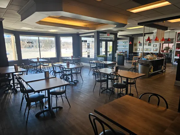 7575 Keele ST #1, Vaughan, ON L4K 4X3