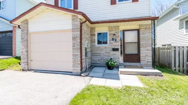 82 Melinda CRES, Barrie, ON L4N 5G6