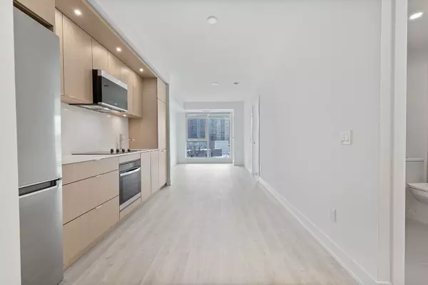 Toronto, ON M9A 0E5,25 Cordova AVE #314