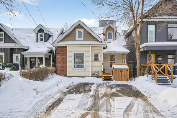 Hamilton, ON L8M 2A1,306 Cumberland AVE