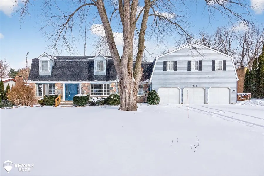 8454 Wesley DR, Flushing Twp, MI 48433