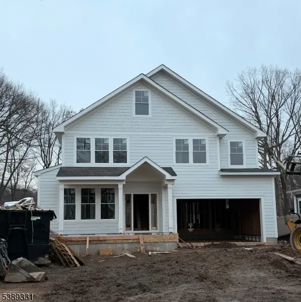 100 Commonwealth Ave, New Providence Boro, NJ 07974