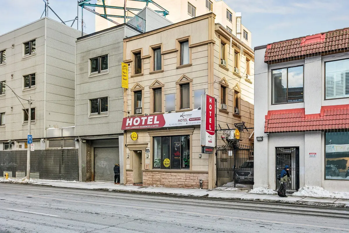 137 Jarvis ST, Toronto C08, ON M5C 2H6