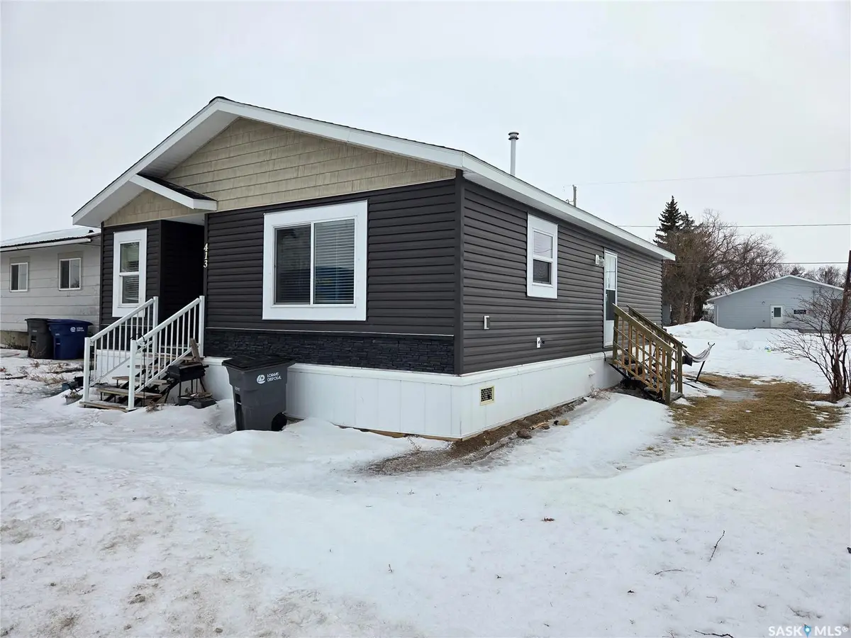 413 Railway STREET, Kipling, SK S0G 2S0