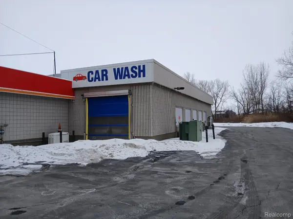 35130 23 Mile RD, New Baltimore, MI 48047