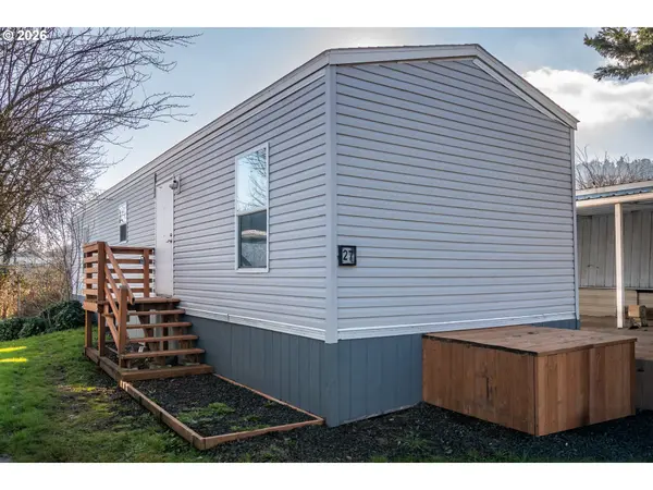 5000 NE STEPHENS ST #27, Roseburg, OR 97470