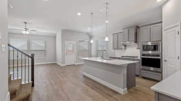 Fort Worth, TX 76008,716 BUSHMAN Drive