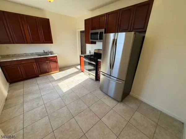 209 21St St, Irvington Twp., NJ 07111