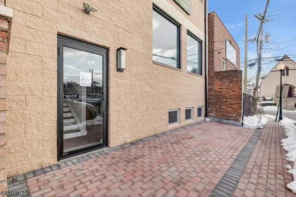 1131 Main Ave, Clifton City, NJ 07011