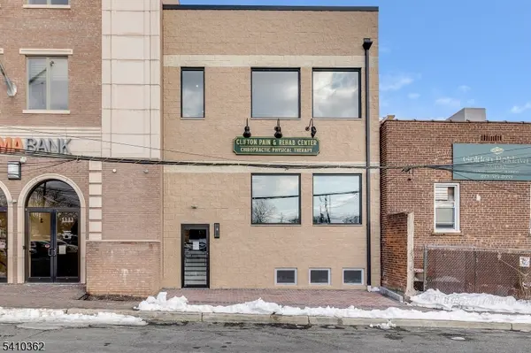 1131 Main Ave, Clifton City, NJ 07011