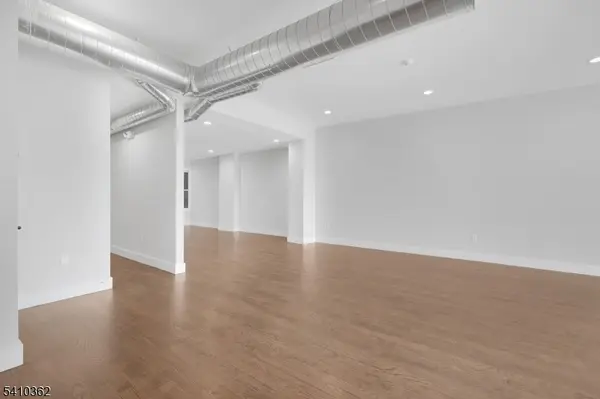 1131 Main Ave, Clifton City, NJ 07011