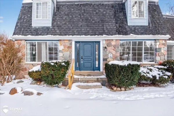 8454 Wesley DR, Flushing Twp, MI 48433