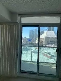 Toronto C01, ON M5J 3A2,51 Lower Simcoe ST S #1210