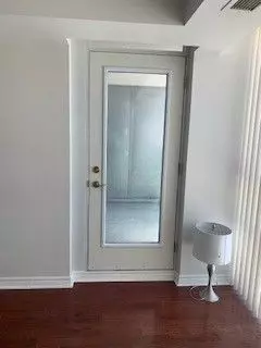 Toronto C01, ON M5J 3A2,51 Lower Simcoe ST S #1210