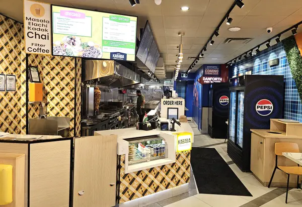 3032 Danforth AVE #Main & Basement, Toronto E03, ON M4C 1N2