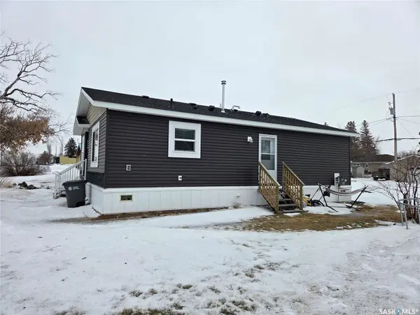413 Railway STREET, Kipling, SK S0G 2S0