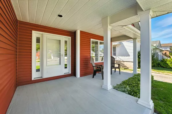 Brighton, ON K0K 1H0,38 Alice ST